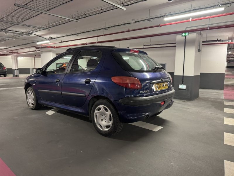 PEUGEOT 206 XR PRESENCE 1.4 1999