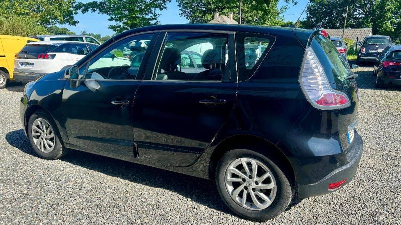 RENAULT MEGANE SCENIC 1.5 DCI DYNAMIQUE 2013