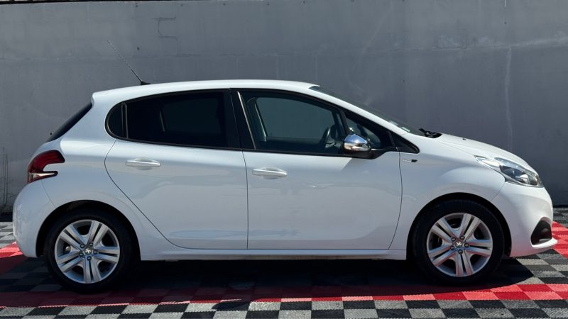 PEUGEOT 208 1.2 E THP  82CH STYLE  5P 2016