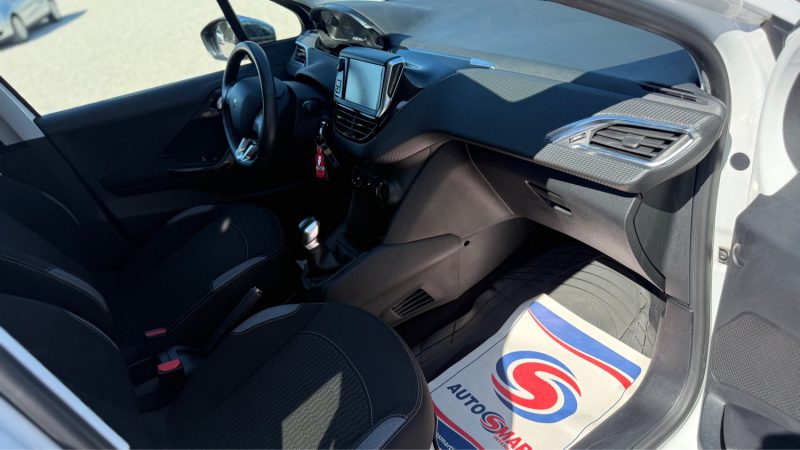 PEUGEOT 208 1.2 E THP  82CH STYLE  5P 2016