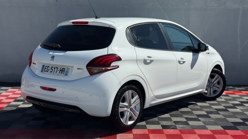 PEUGEOT 208 1.2 E THP  82CH STYLE  5P 2016