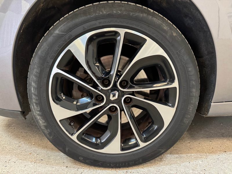 Renault Grand Scénic III 1.5 DCI 110CH BOSE EDC 7 Places | Caméra | Toit Ouvrant | Attelage  