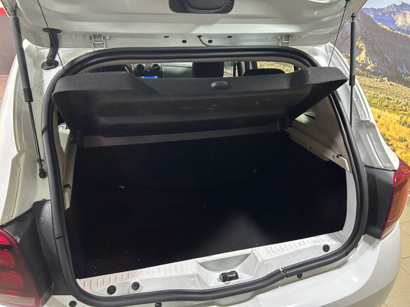 DACIA SANDERO 0.9 TCE 90CH LAURÉATE 2017