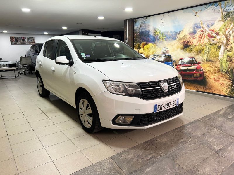DACIA SANDERO 0.9 TCE 90CH LAURÉATE 2017