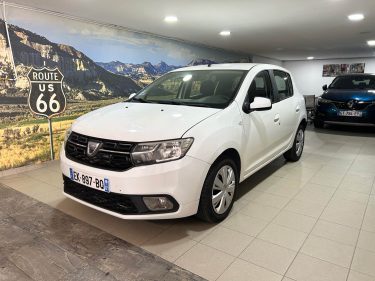 DACIA SANDERO 0.9 TCE 90CH LAURÉATE 2017