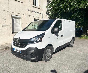 RENAULT TRAFIC L1H1 1000 2.0 DCI 145 CONFORT BVA 04/2021 PRIX HT : 9991 €