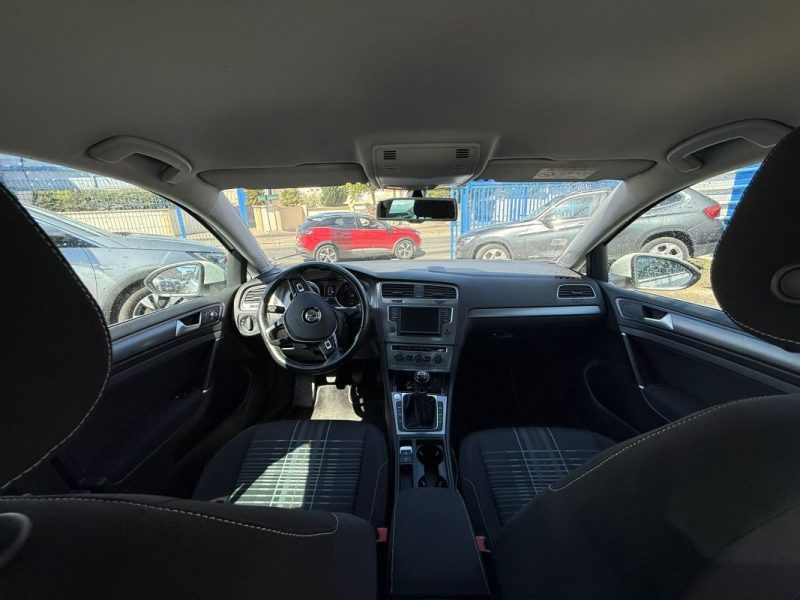 VOLKSWAGEN GOLF VII 1.2 TSI 110CH BLUEMOTION TECHNOLOGY TRENDLINE 5P 2015