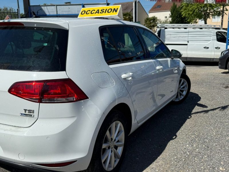 VOLKSWAGEN GOLF VII 1.2 TSI 110CH BLUEMOTION TECHNOLOGY TRENDLINE 5P 2015