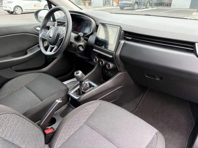 RENAULT CLIO V 1.0 TCE 100CH INITIALE PARIS 