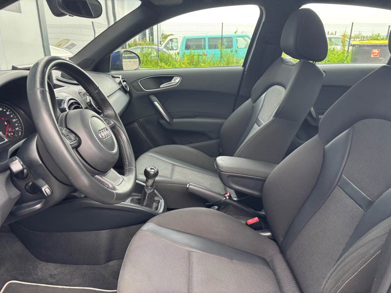 AUDI A1 SPORTBACK (8XA, 8XF) 1.6 TDI 2012- TOIT OUVRANT