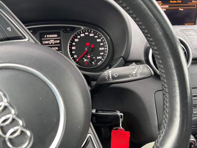 AUDI A1 SPORTBACK (8XA, 8XF) 1.6 TDI 2012- TOIT OUVRANT
