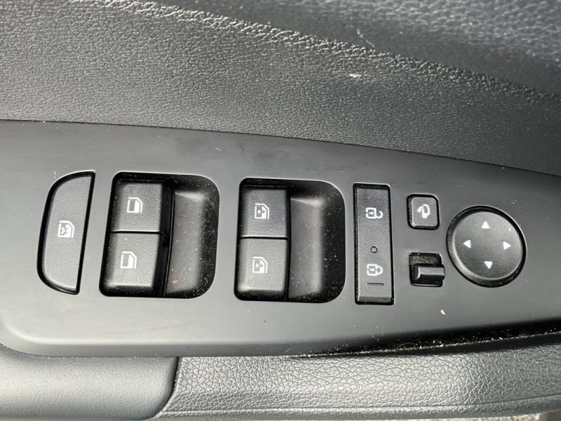 *GARANTIE 4 ANS CONSTRUCTEUR* KIA SPORTAGE 1.6 CRDI 136 CV ACTIVE BVA7 