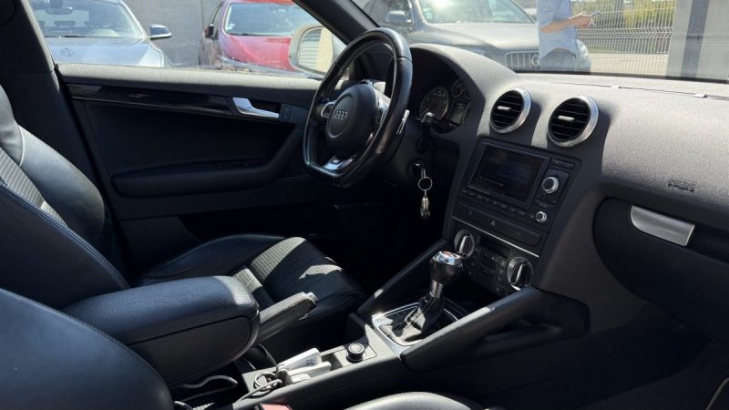 AUDI S3 8P / 2.0 TFSI S TRONIC 6 2009