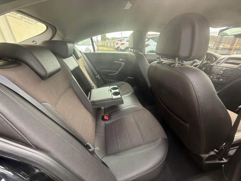 OPEL INSIGNIA BERLINE 2.0 CDTI 160 CV COSMO 2009