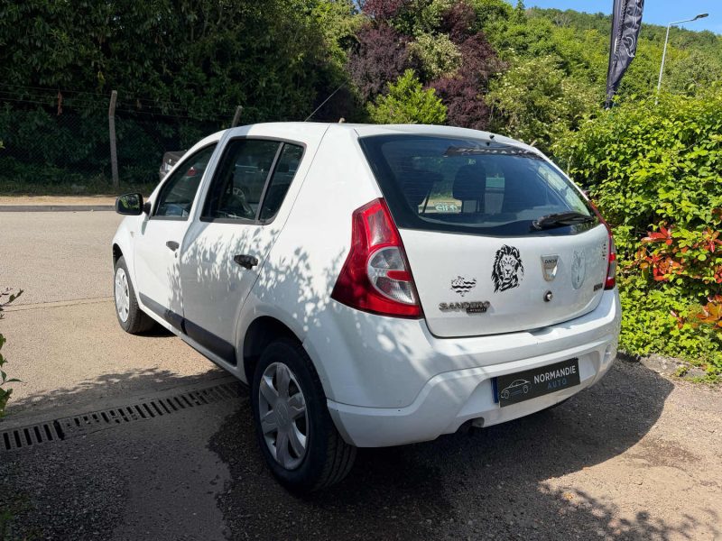 Dacia Sandero 1.5 dCi 70ch Black Line