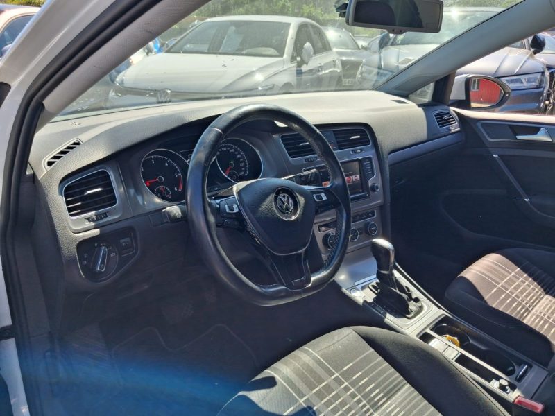 VOLKSWAGEN GOLF VII 2.0 TDI 150 CV LOUNGE DSG ECRAN GPS SIEGES CHAUFFANTS 