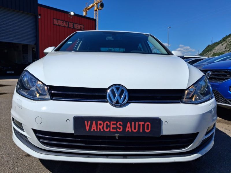 VOLKSWAGEN GOLF VII 2.0 TDI 150 CV LOUNGE DSG ECRAN GPS SIEGES CHAUFFANTS 