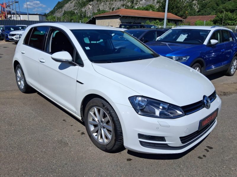 VOLKSWAGEN GOLF VII 2.0 TDI 150 CV LOUNGE DSG ECRAN GPS SIEGES CHAUFFANTS 