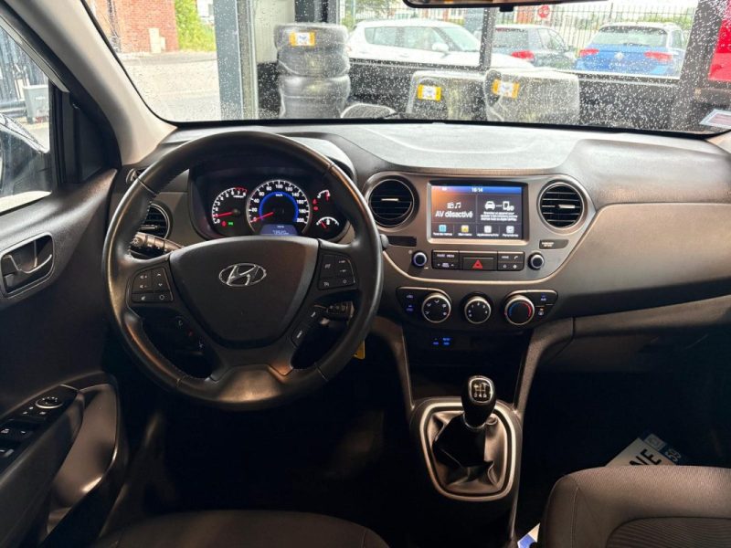 HYUNDAI I10 1.0 67 CH MONDIAL 📱 Bluetooth ❄️ Climatisation 🚦 Régulateur de vitesse | 32.300 km