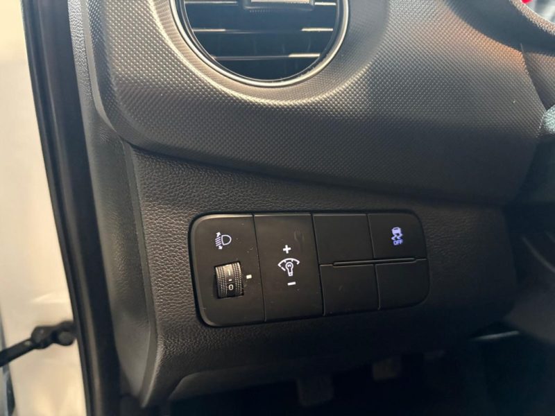 HYUNDAI I10 1.0 67 CH MONDIAL 📱 Bluetooth ❄️ Climatisation 🚦 Régulateur de vitesse | 32.300 km