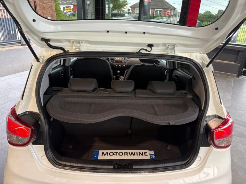 HYUNDAI I10 1.0 67 CH MONDIAL 📱 Bluetooth ❄️ Climatisation 🚦 Régulateur de vitesse | 32.300 km