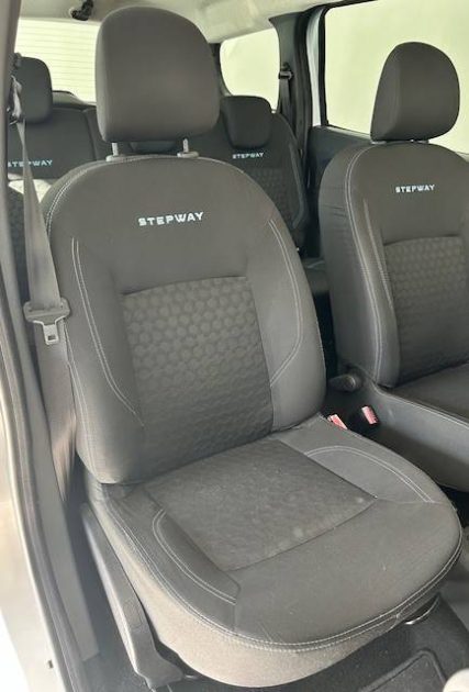 DACIA LODGY TCE 115 STEPWAY 2015