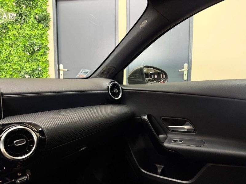 MERCEDES CLASSE A A180 D STYLE LINE 7G-DCT 2020