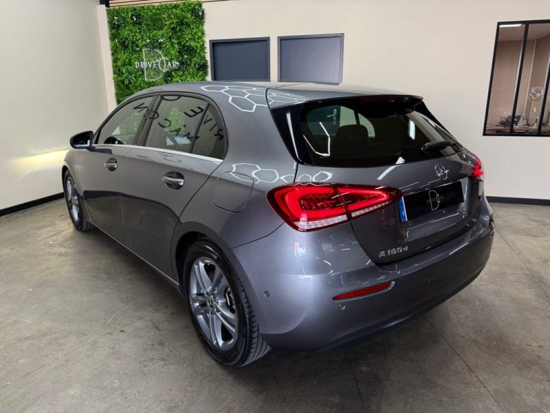 MERCEDES CLASSE A A180 D STYLE LINE 7G-DCT 2020