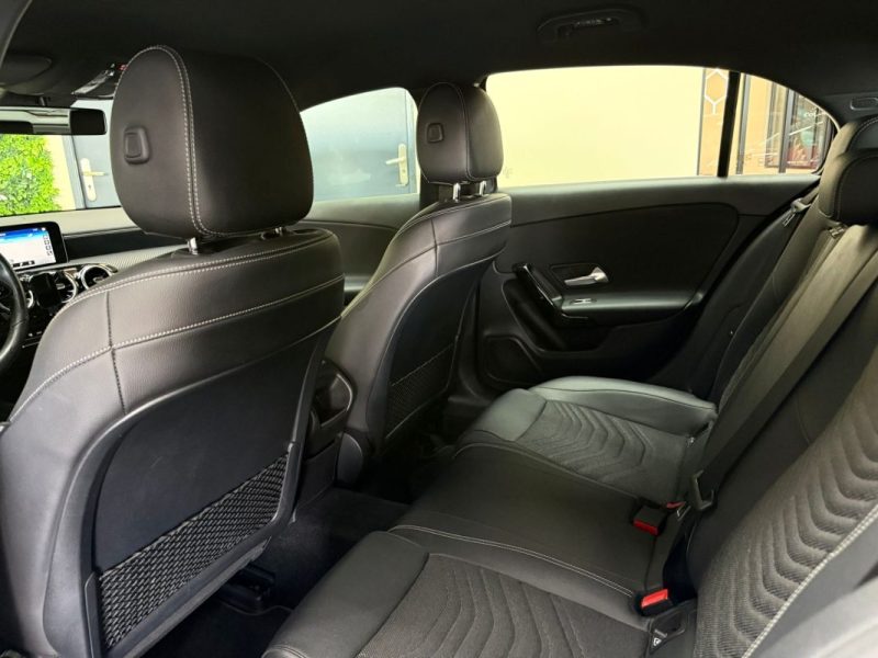 MERCEDES CLASSE A A180 D STYLE LINE 7G-DCT 2020