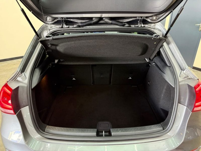 MERCEDES CLASSE A A180 D STYLE LINE 7G-DCT 2020