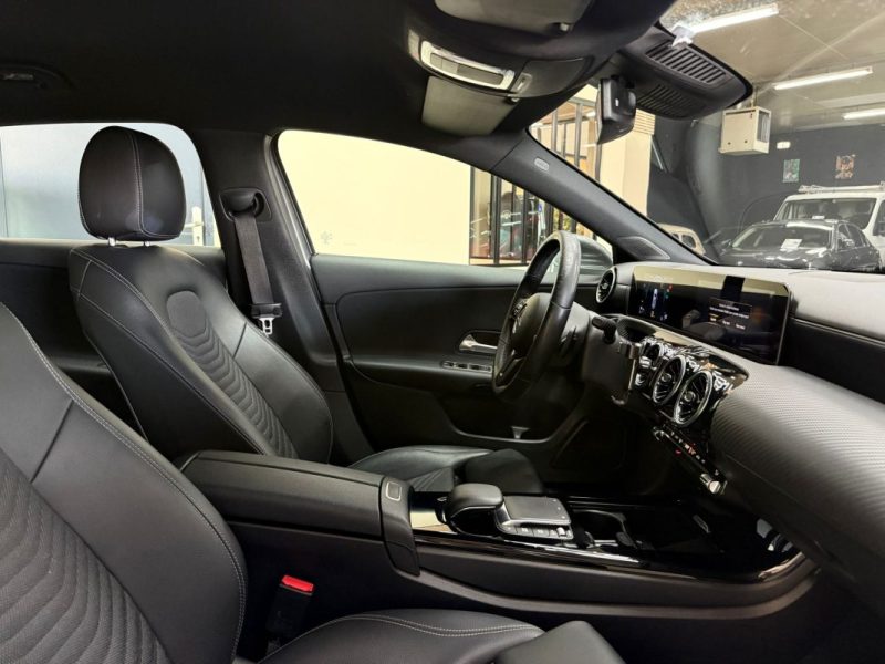 MERCEDES CLASSE A A180 D STYLE LINE 7G-DCT 2020