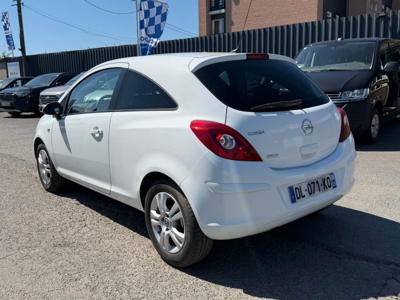 OPEL CORSA 1.0 TWINPORT 65 CV 150 EME ANNIVERSAIRE 2014