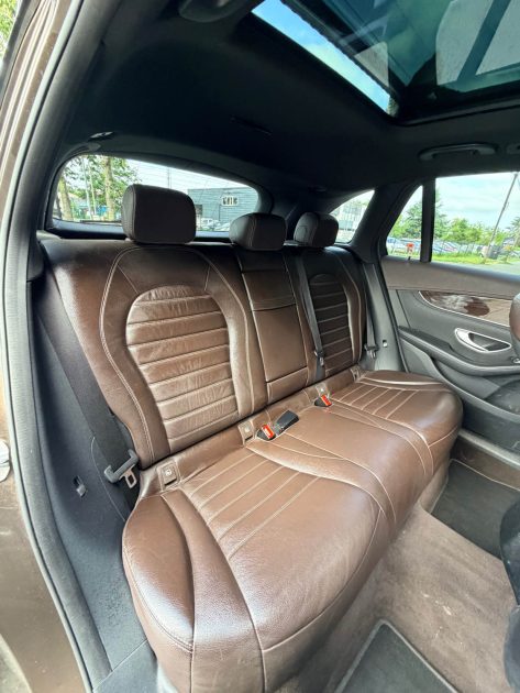 MERCEDES GLC 220D 4MATIC PREMIERE MAIN ENTRETIEN COMPLET 