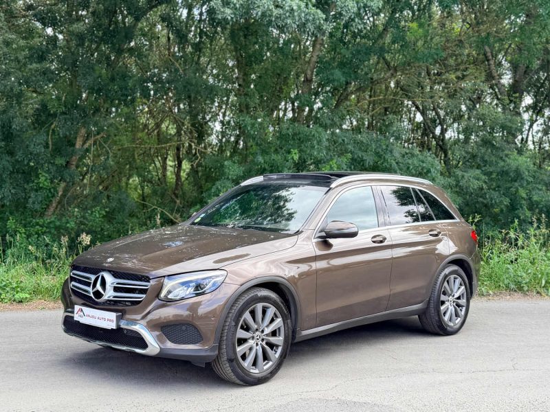 MERCEDES GLC 220D 4MATIC PREMIERE MAIN ENTRETIEN COMPLET 
