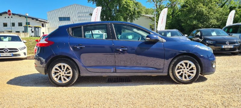 RENAULT Megane 3 - 1.6 100ch essence