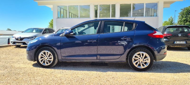 RENAULT Megane 3 - 1.6 100ch essence