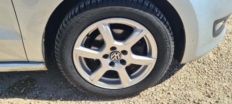 VOLKSWAGEN Polo - 70ch essence