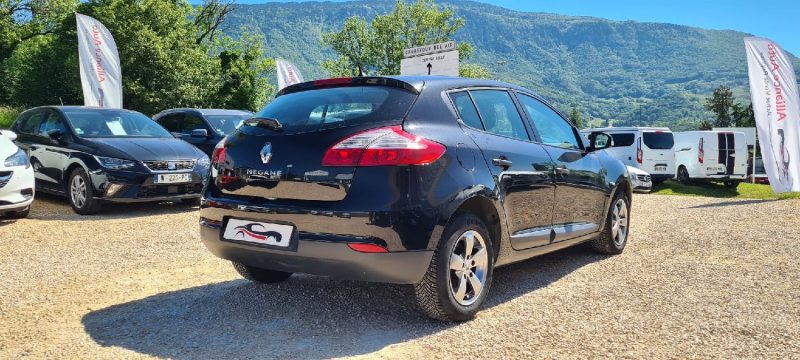 RENAULT Megane 3 - 1.6 100ch essence