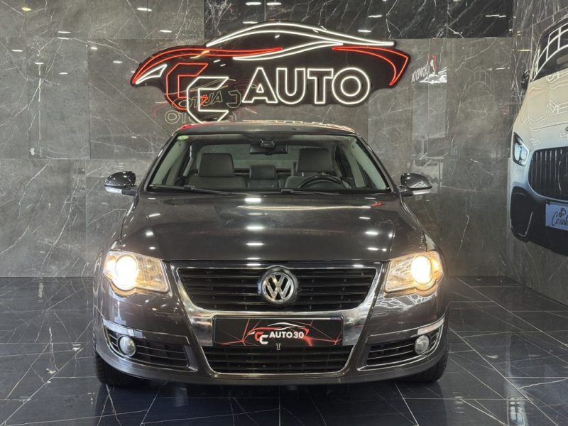 VOLKSWAGEN PASSAT CONFORT 2.0 FSI 150 TIPTRONIC 2005
