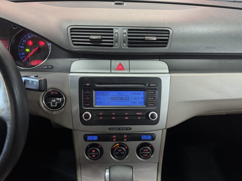 VOLKSWAGEN PASSAT CONFORT 2.0 FSI 150 TIPTRONIC 2005