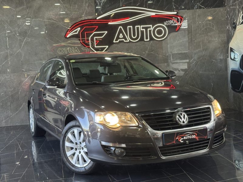 VOLKSWAGEN PASSAT CONFORT 2.0 FSI 150 TIPTRONIC 2005