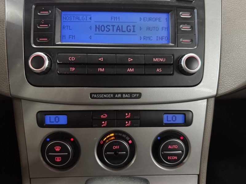 VOLKSWAGEN PASSAT CONFORT 2.0 FSI 150 TIPTRONIC 2005
