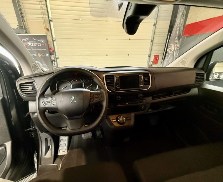 PEUGEOT EXPERT TAILLE M 2.0 BLUE HDI 145 PREMIUM TVA RECUPERABLE 