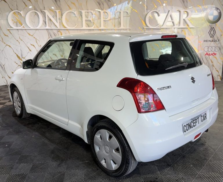 SUZUKI SWIFT  2008 - 75 CH - 59 217Kms - Premier Main - Parfait Etat-SUIVIT SUZUKI