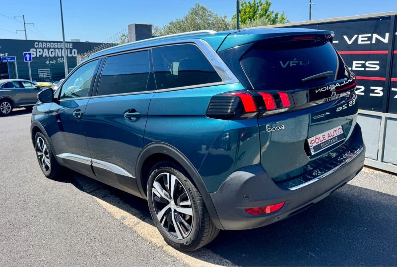 PEUGEOT 5008 II 1.6 BLUEHDI 120CH CROSSWAY S&S EAT6 2017