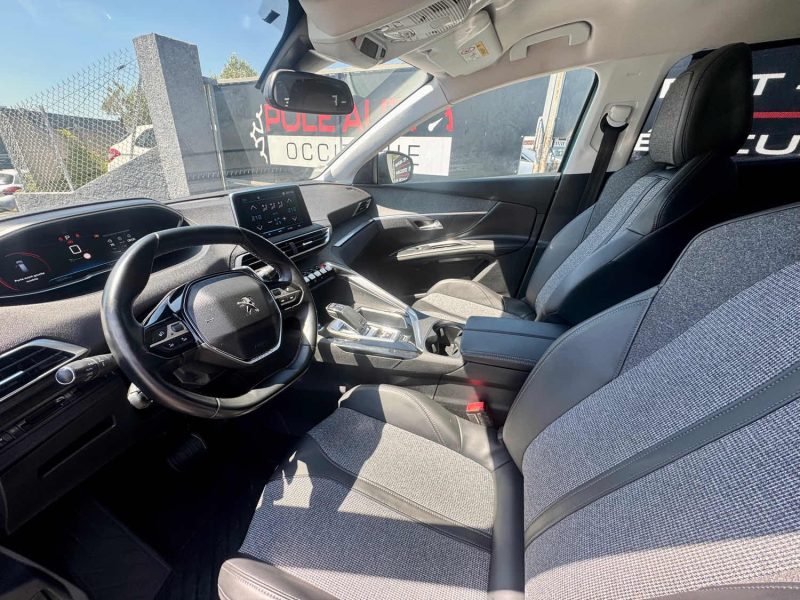 PEUGEOT 5008 II 1.6 BLUEHDI 120CH CROSSWAY S&S EAT6 2017