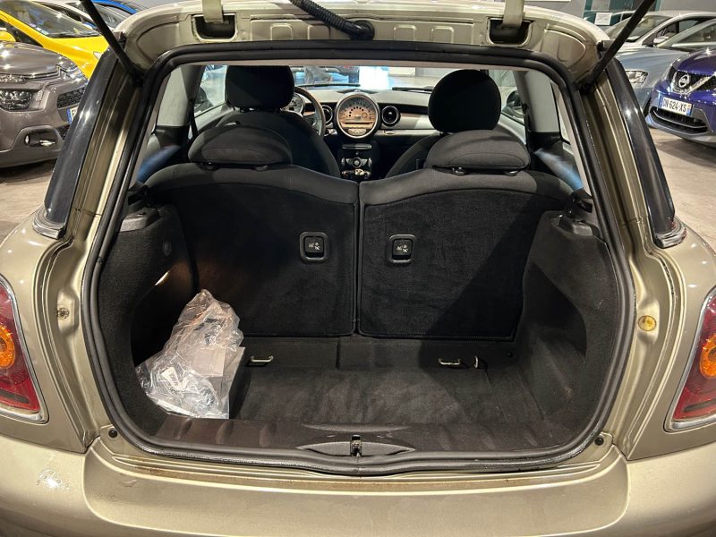 MINI COOPER COOPER D