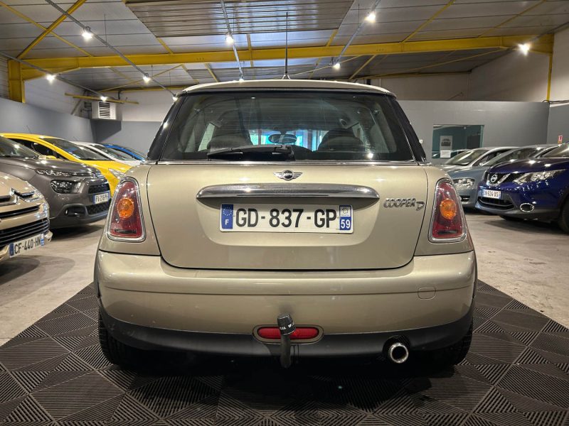 MINI COOPER COOPER D
