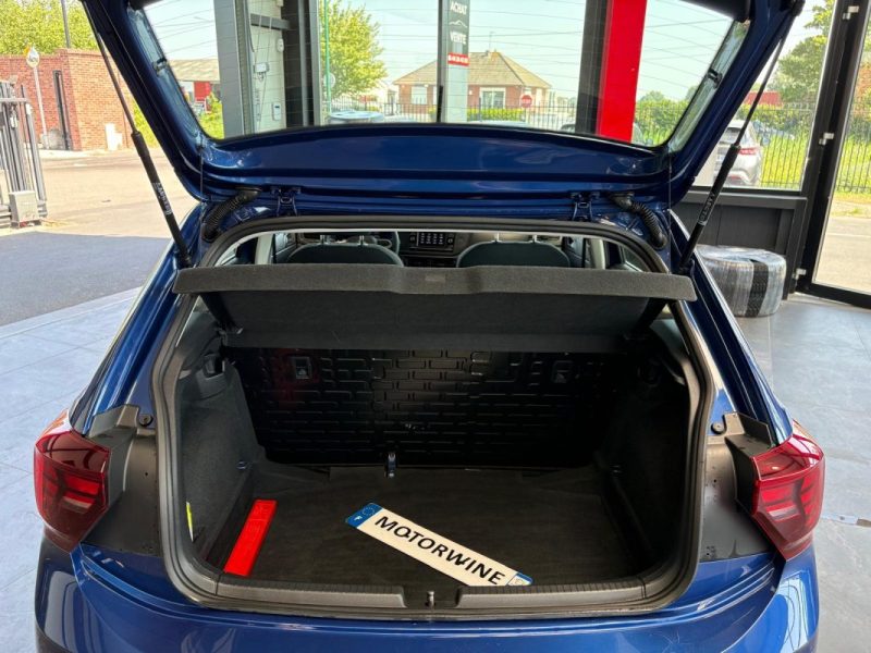 🚗 VOLKSWAGEN POLO VI 1.0 TSI ⚙️ ❄️ Climatisation 📱 CarPlay 📡 Radar 360 19 500 km