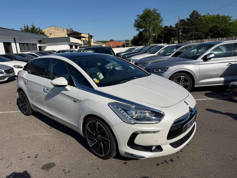 CITROEN DS5 HYBRID4 2.0 HDI 163CH 4X4  SO CHIC ETG FULLS OPTIONS GARANTIE